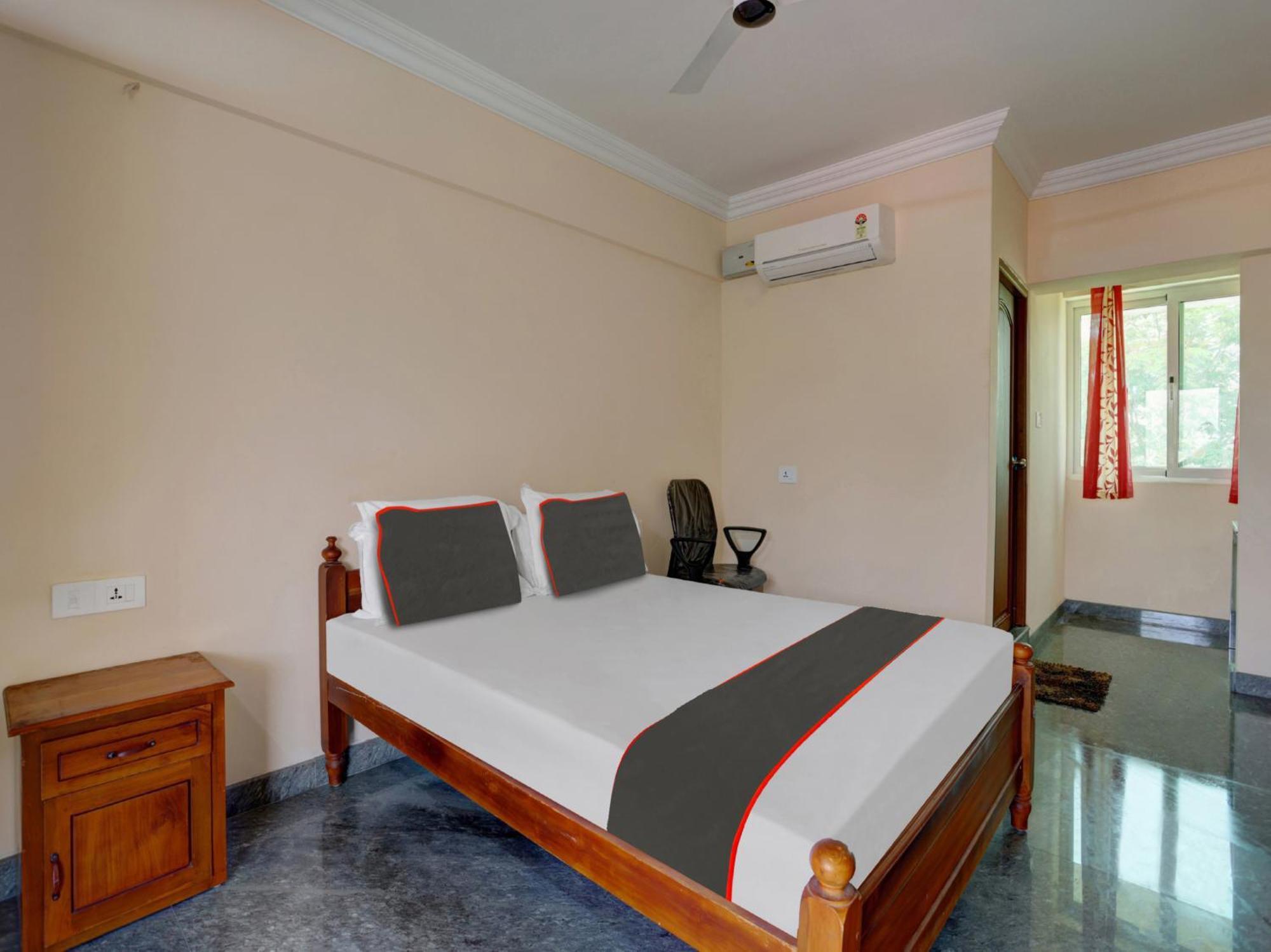 Family Castle Hotel Thiruvananthapuram Dış mekan fotoğraf